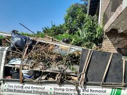 Best Garage Cleanout  in Leitchfield, KY